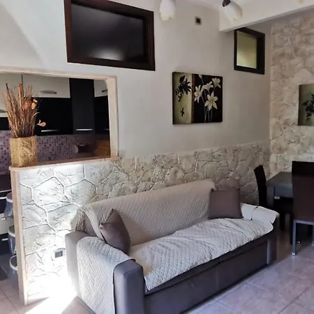 Apartment Casa Ilary *